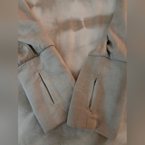 Tie-Dye Hoodie - Picture 5 of 9